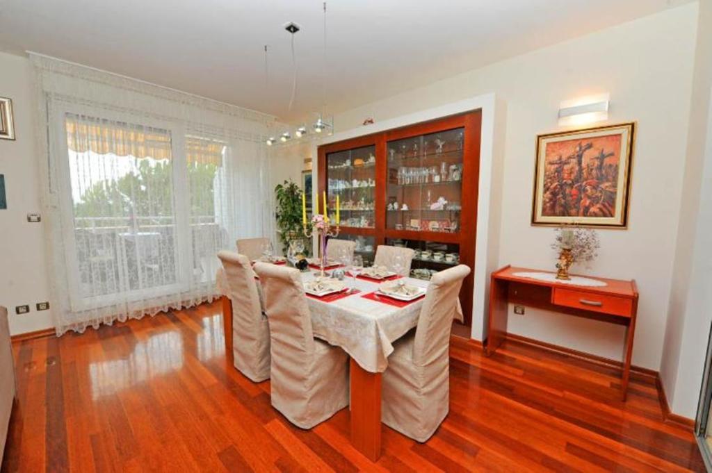 Luxury Seaside Apartment Сплит Екстериор снимка